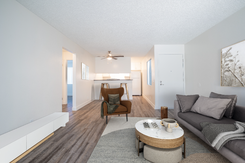 320 Smilax Rd - Photo 5 of 10