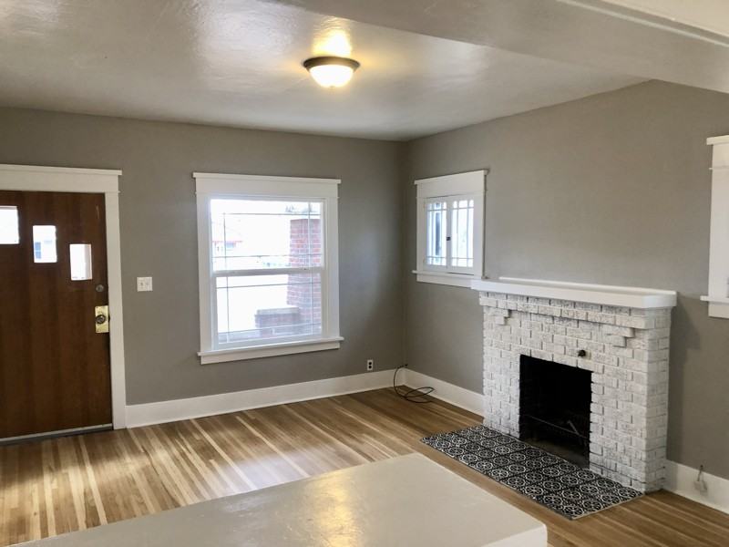 1933 8th Ave #A - Photo 3 of 11