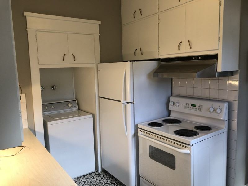 1933 8th Ave #A - Photo 4 of 11