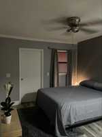 featured image of 4420 Ne 1st Ave