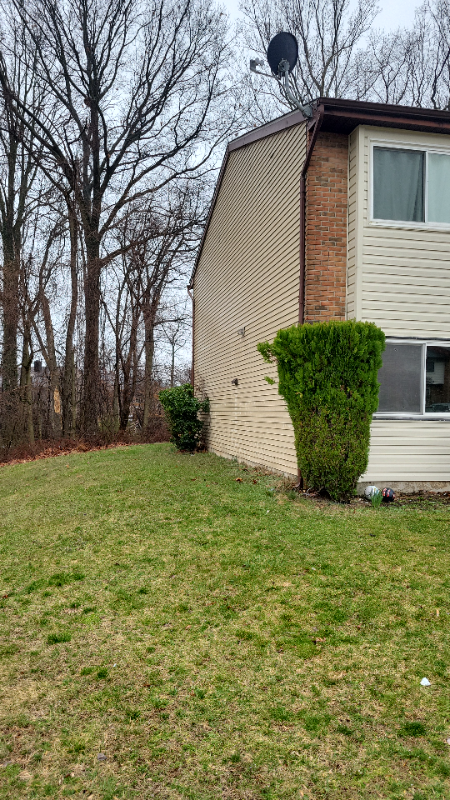 6463 Woodgreen Cir - Photo 2 of 10