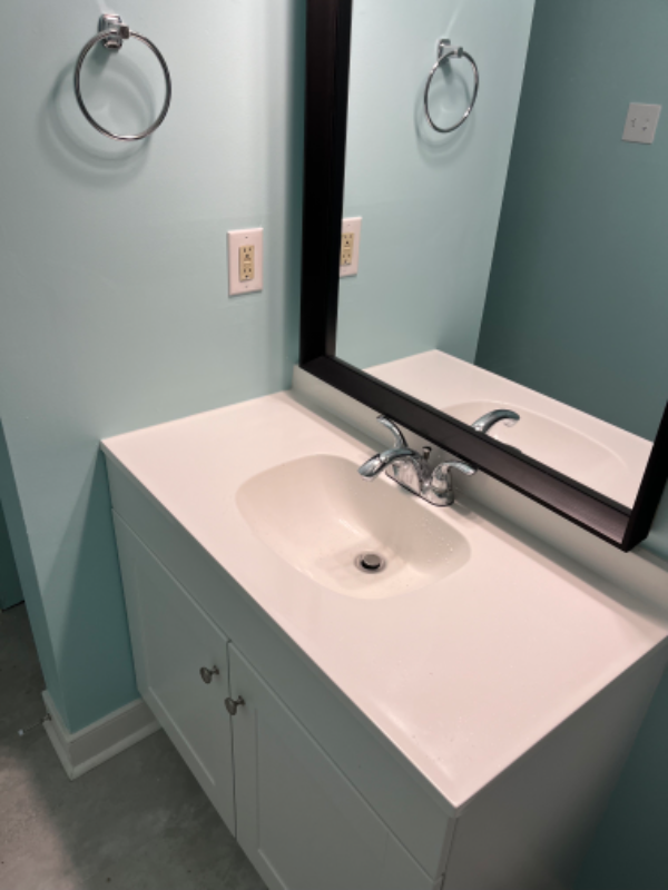 3225 Hollyglen Ct - Photo 7 of 12