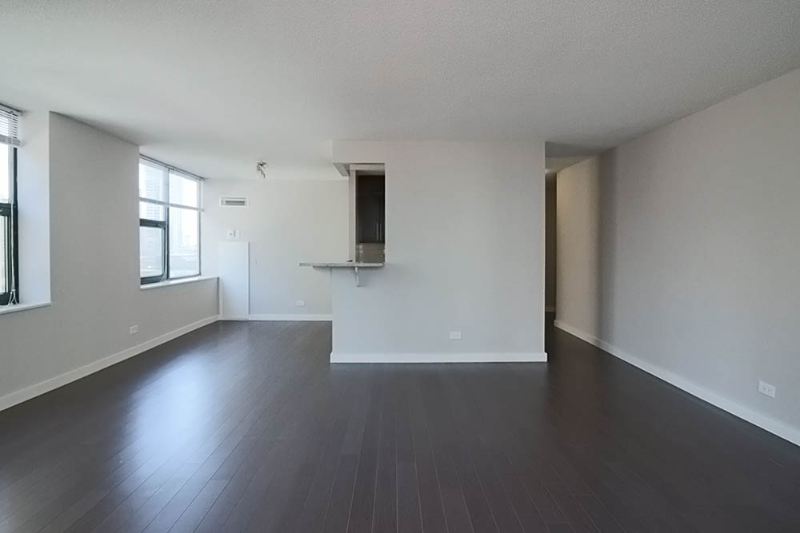 65 W Huron St - Photo 5 of 17