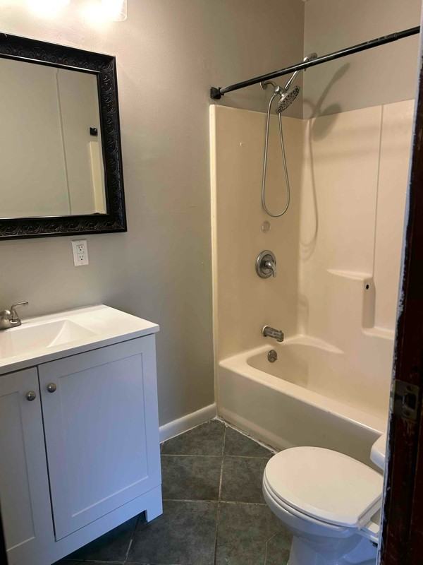 515 Utica St - Photo 7 of 18