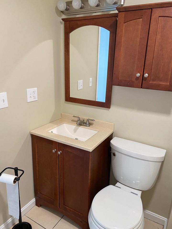 540/550 Cambridge St. #550UNIT1 - Photo 5 of 8