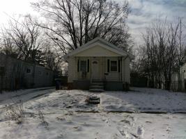featured image of 741 Barrie Ave