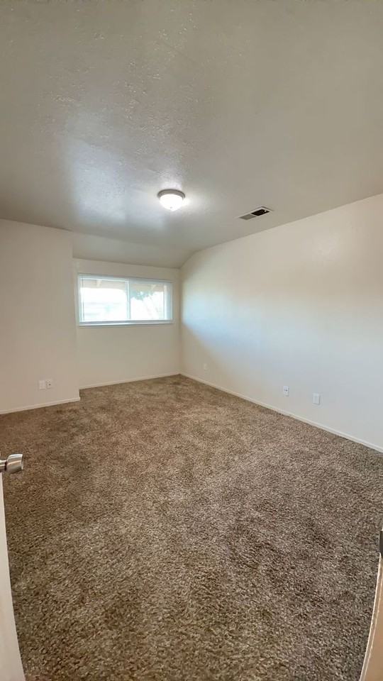 2346 Pinedale Ave #2 - Photo 6 of 13