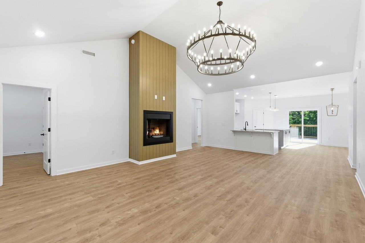 16 Burwell Dr - Photo 4 of 36