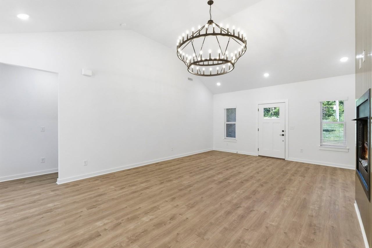 16 Burwell Dr - Photo 6 of 36