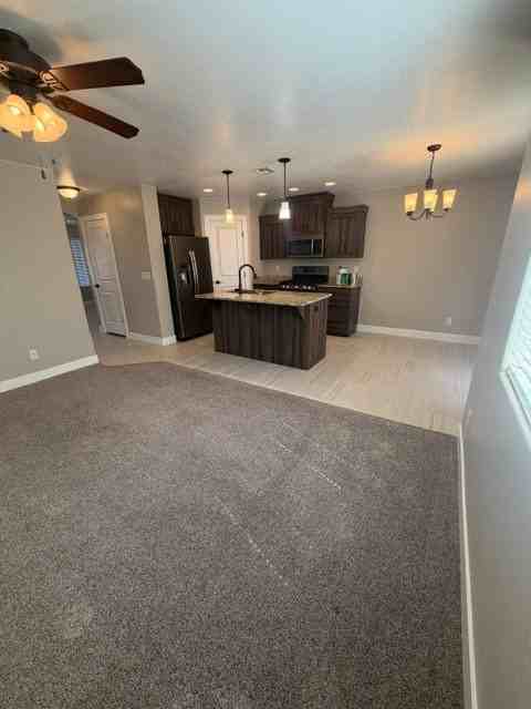 3239 Se #33 - Photo 2 of 22