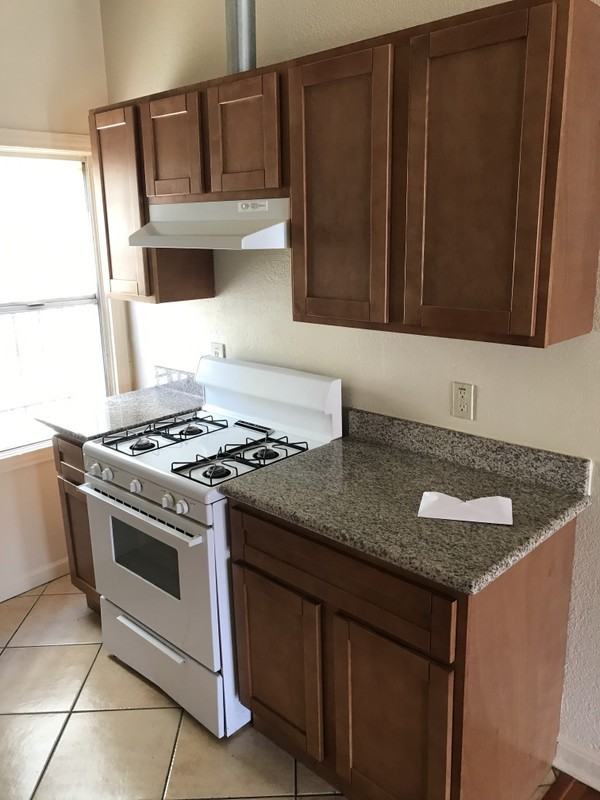 1729 Seminary Ave #2 - Photo 6 of 19