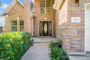 3212 Glastonbury Dr - Photo 1 of 1