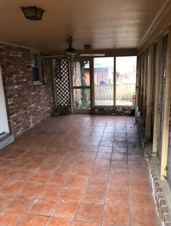 320 Emmett Ave - Photo 2 of 8