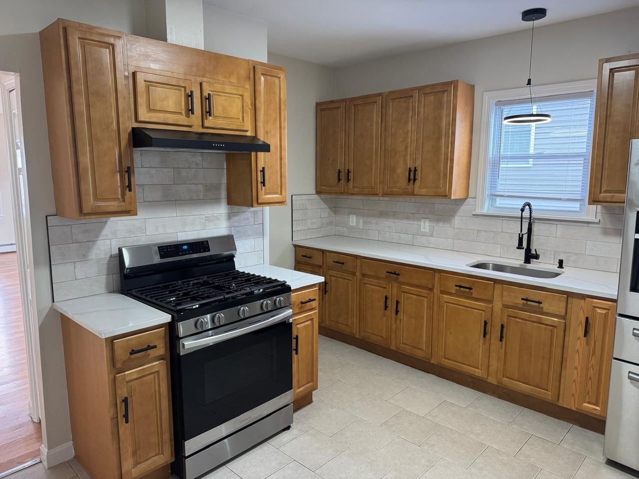 31 Linwood Ave #2 - Photo 6 of 7