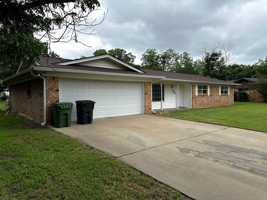 featured image of 179 Weldon Dr