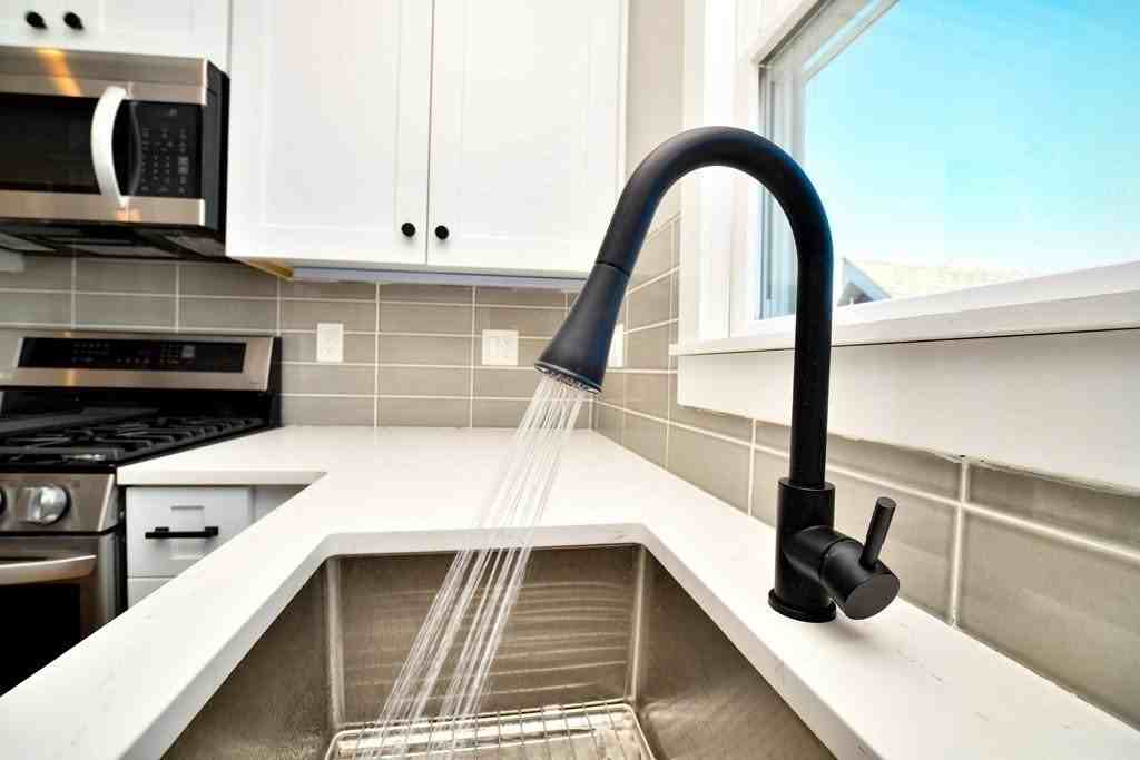 8 Chestnut Ave #3 - Photo 3 of 12