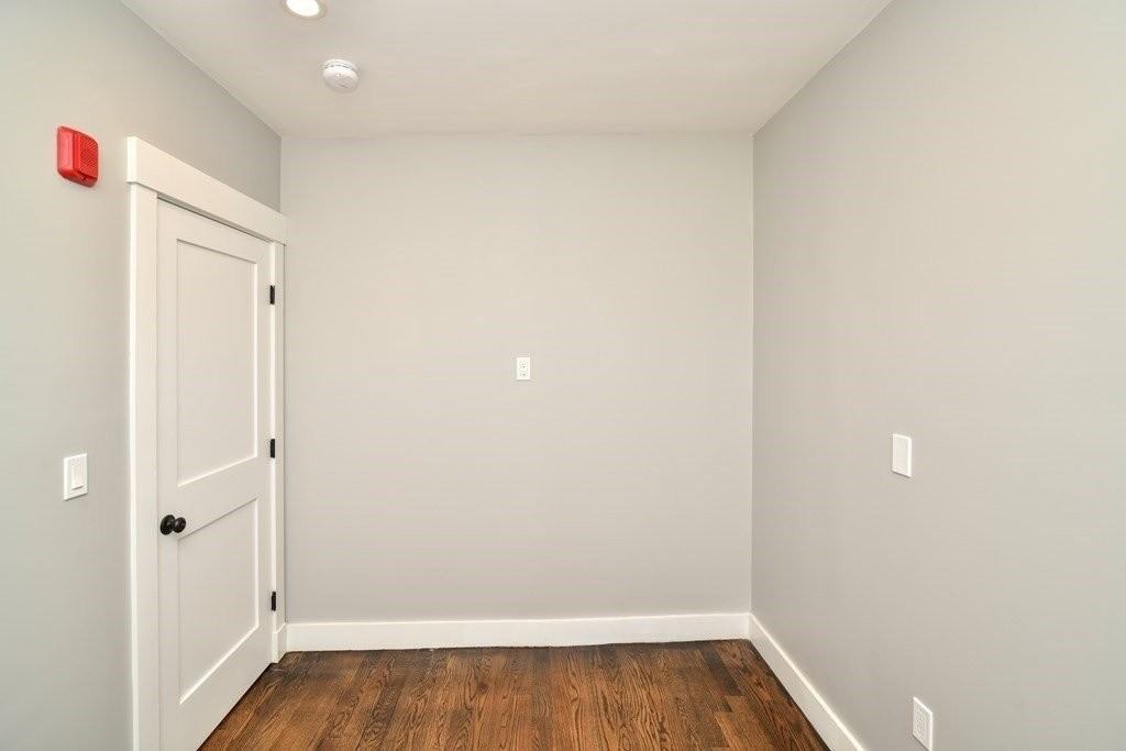 8 Chestnut Ave #3 - Photo 7 of 12