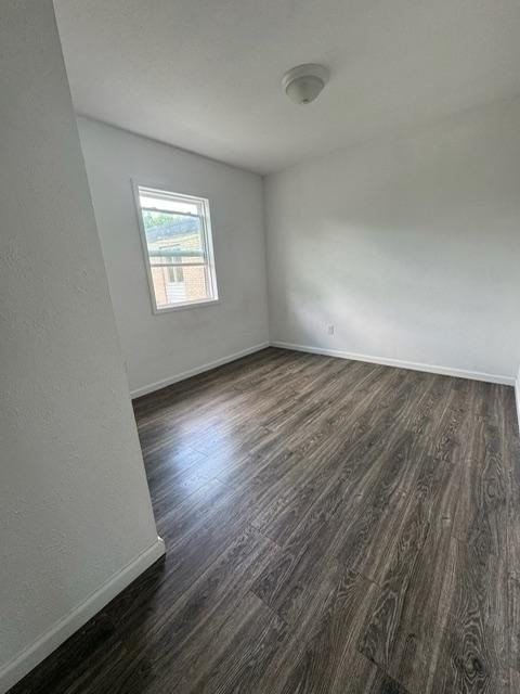 2034 Catalpa Dr #E - Photo 6 of 8