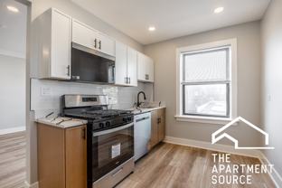 6148 N Francisco Ave #3D - Photo 1 of 1