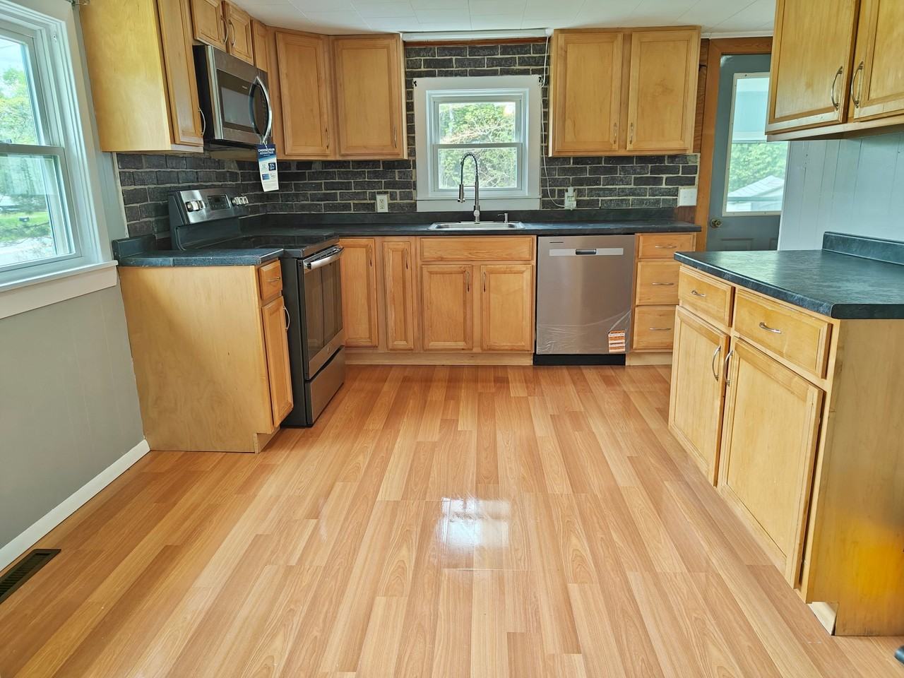 181 Lower Dedham Rd - Photo 3 of 14