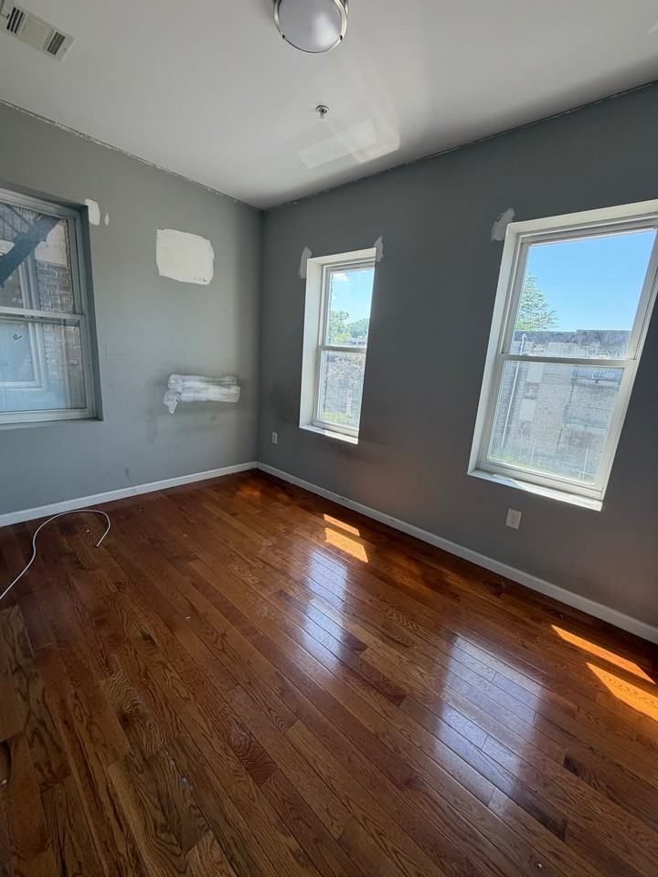 58 Steuben St #7 - Photo 5 of 7