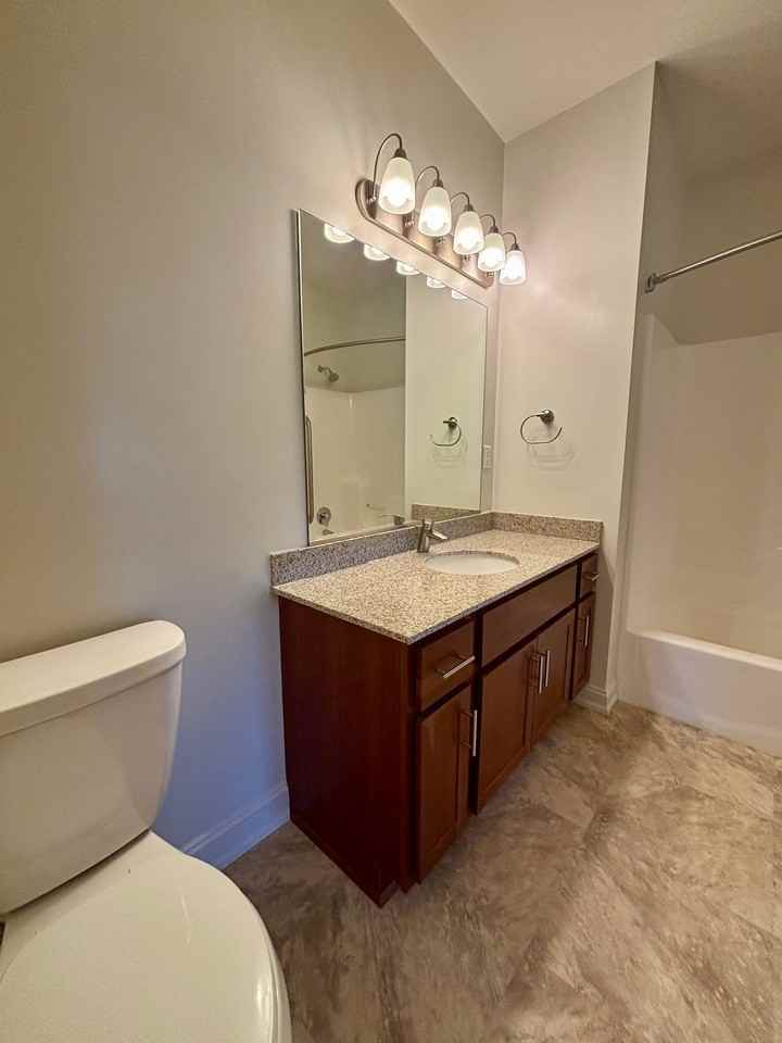 591 Terrace Blvd #210 - Photo 7 of 9