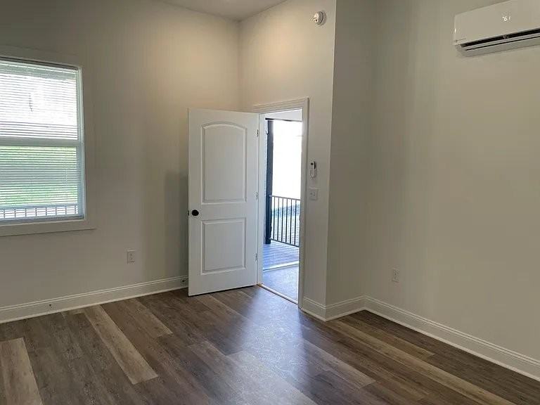 431 Blackford St #2 - Photo 2 of 12