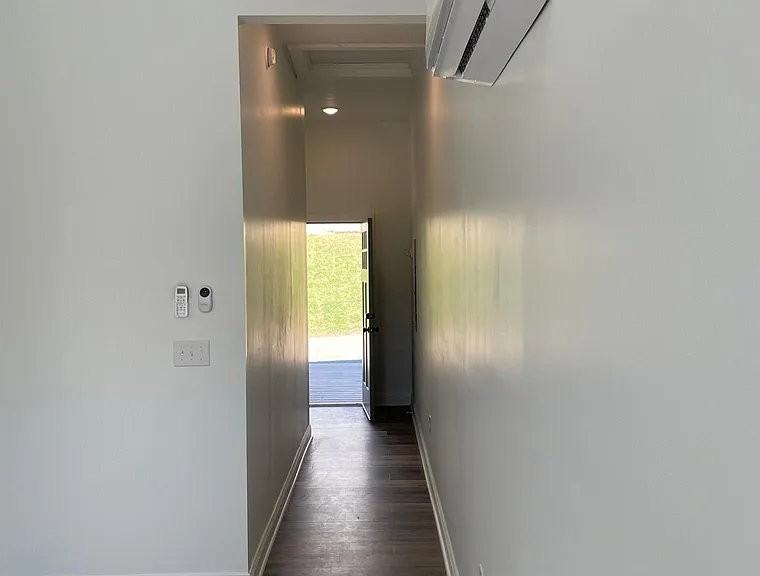 431 Blackford St #2 - Photo 5 of 12