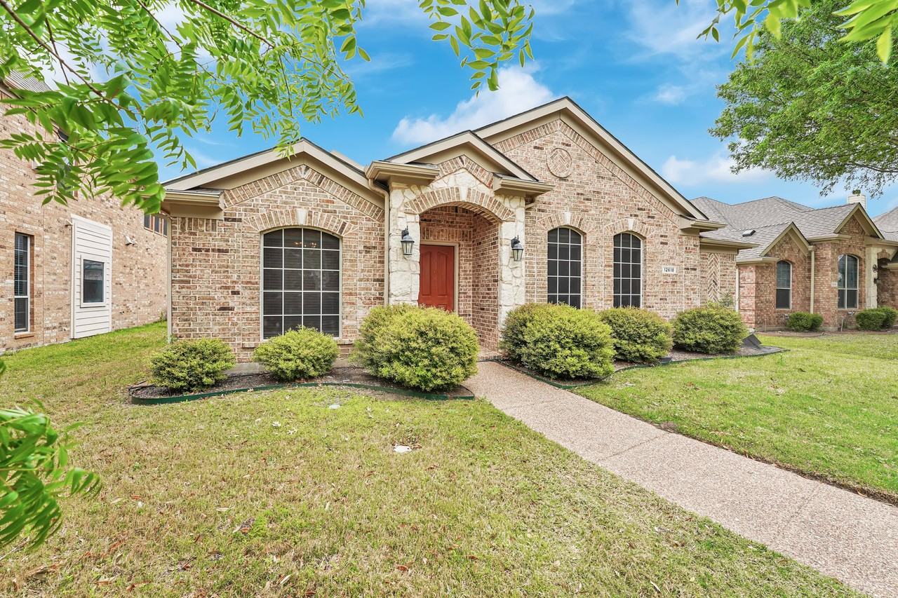 12618 Red Hawk Dr - Photo 3 of 20