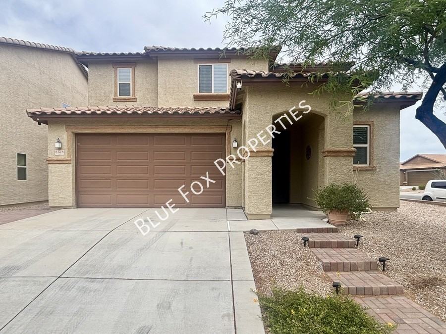 8518 W Pelican Pl