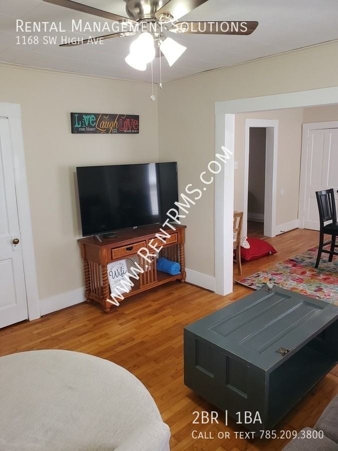 1168 Sw High Ave - Photo 5 of 18