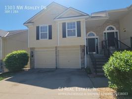 featured image of 1303 Nw Ashley Dr