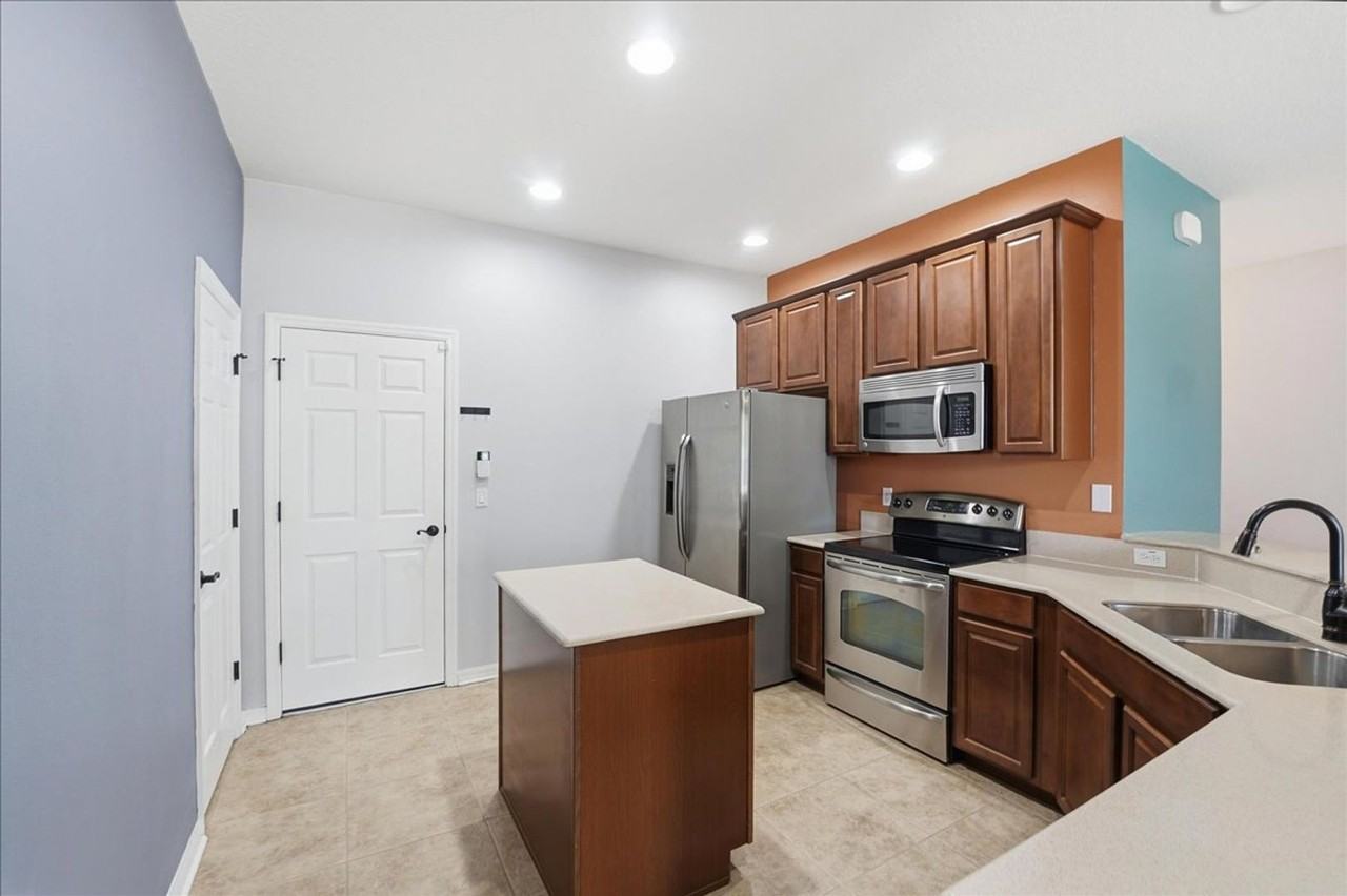5427 Leighton Ln - Photo 6 of 14