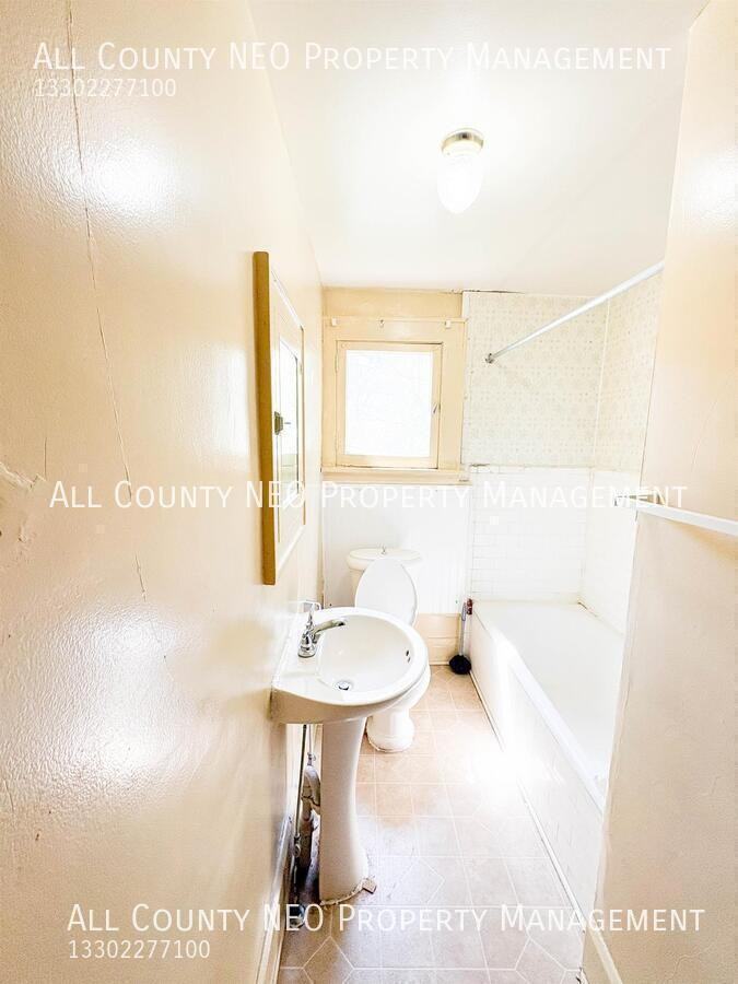 680 Sherman St #3 - Photo 5 of 14