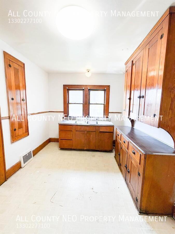 680 Sherman St #3 - Photo 7 of 14