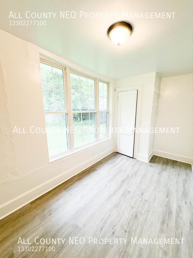 434 Matthews St #B - Photo 6 of 7