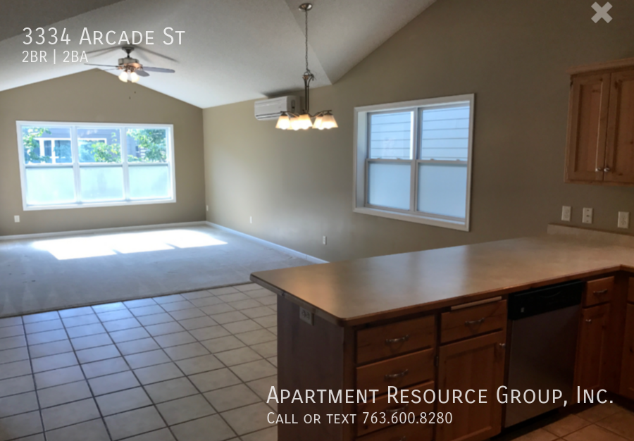 3334 Arcade St S - Photo 4 of 7