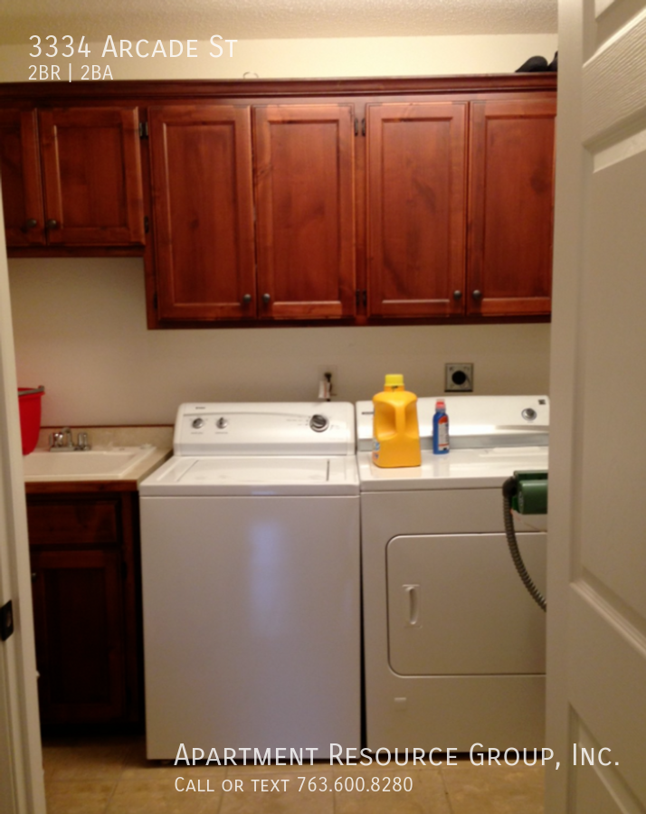 3334 Arcade St S - Photo 6 of 7