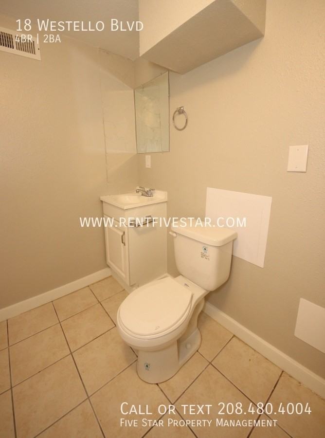 18 Westello Blvd - Photo 7 of 10