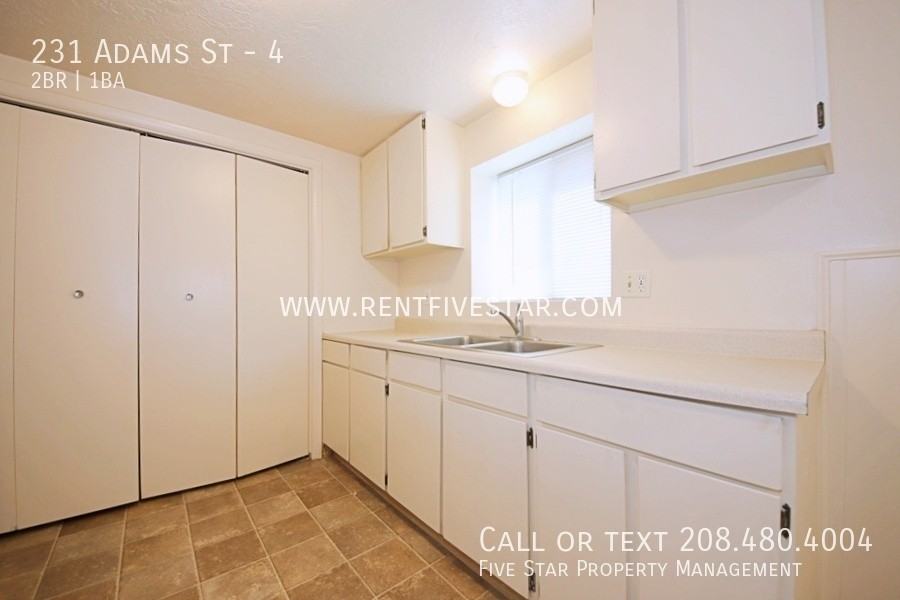 231 Adams St #4 - Photo 4 of 15