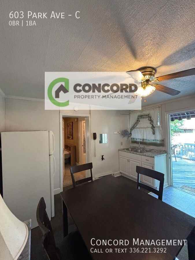 603 Park Ave #C - Photo 5 of 11