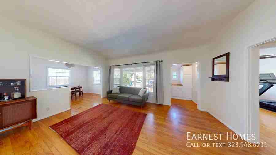 4219 Wilkinson Ave - Photo 7 of 38