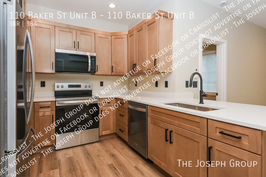 110 Baker St Unit B - Photo 5 of 23
