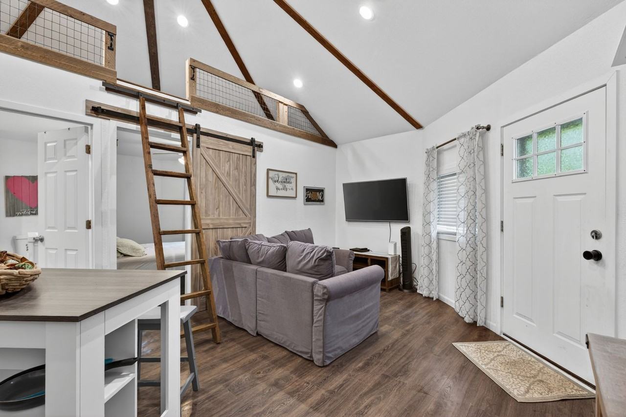 9524 131st St Nw - Photo 3 of 7