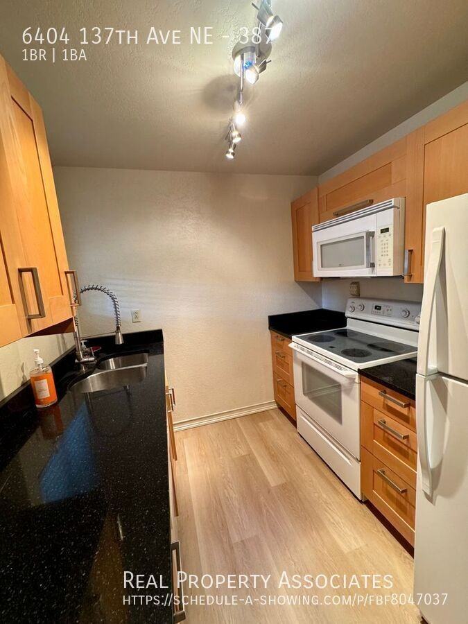 6404 137th Ave Ne #387 - Photo 7 of 14