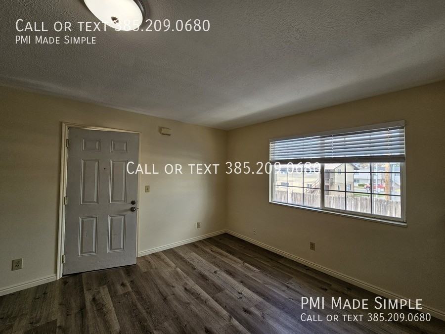 1465 S 70 E - Photo 4 of 24
