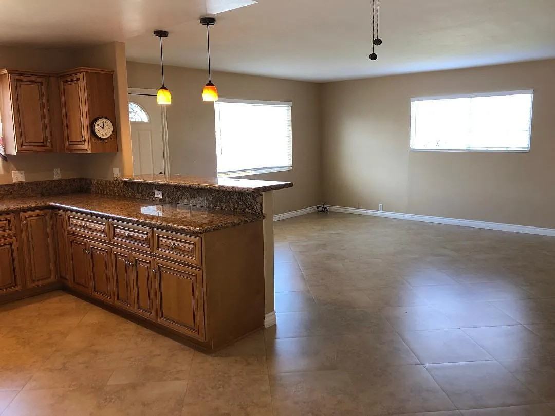 2750 Dahlia Ave #1 - Photo 3 of 28