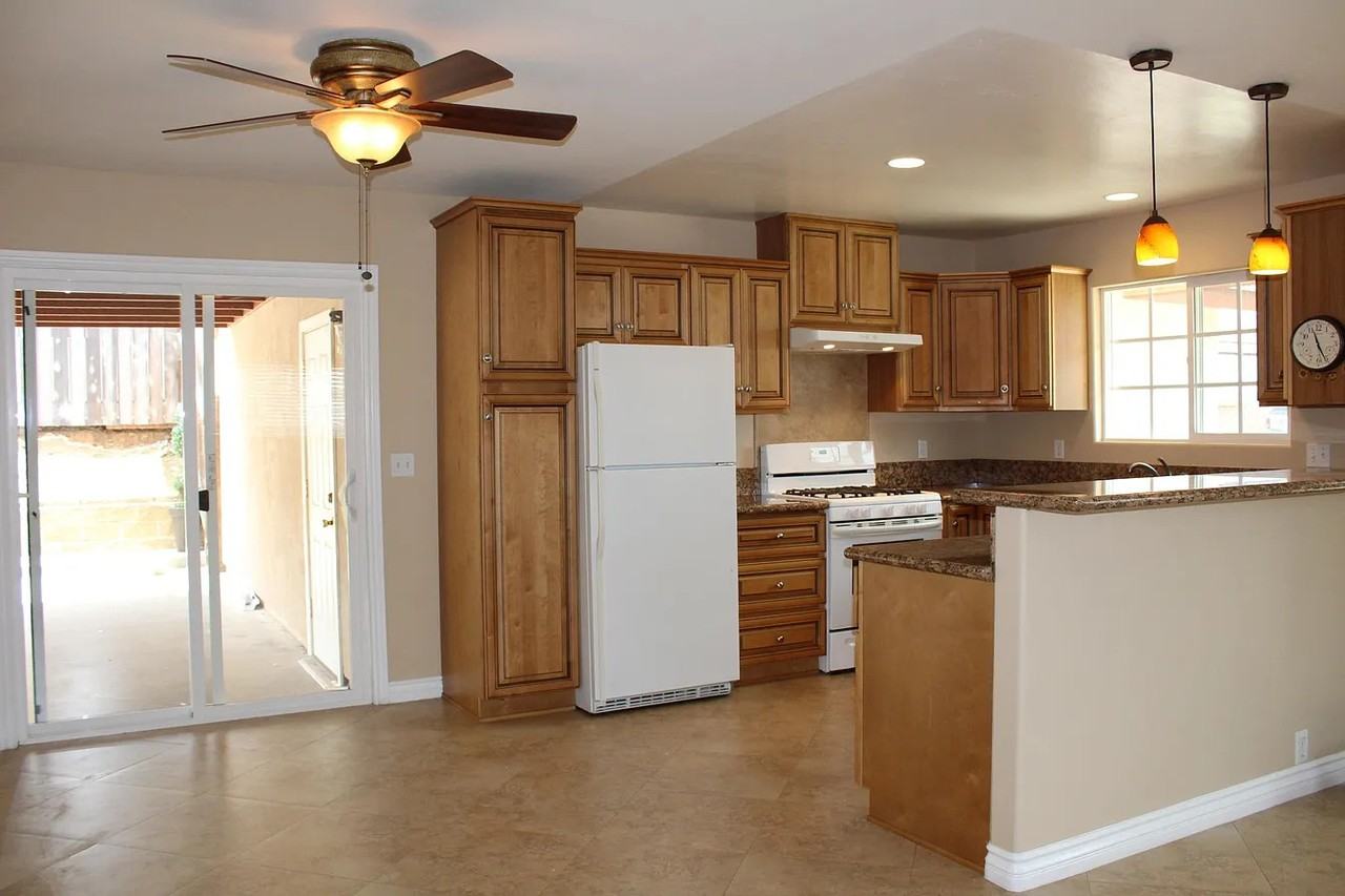 2750 Dahlia Ave #1 - Photo 4 of 28