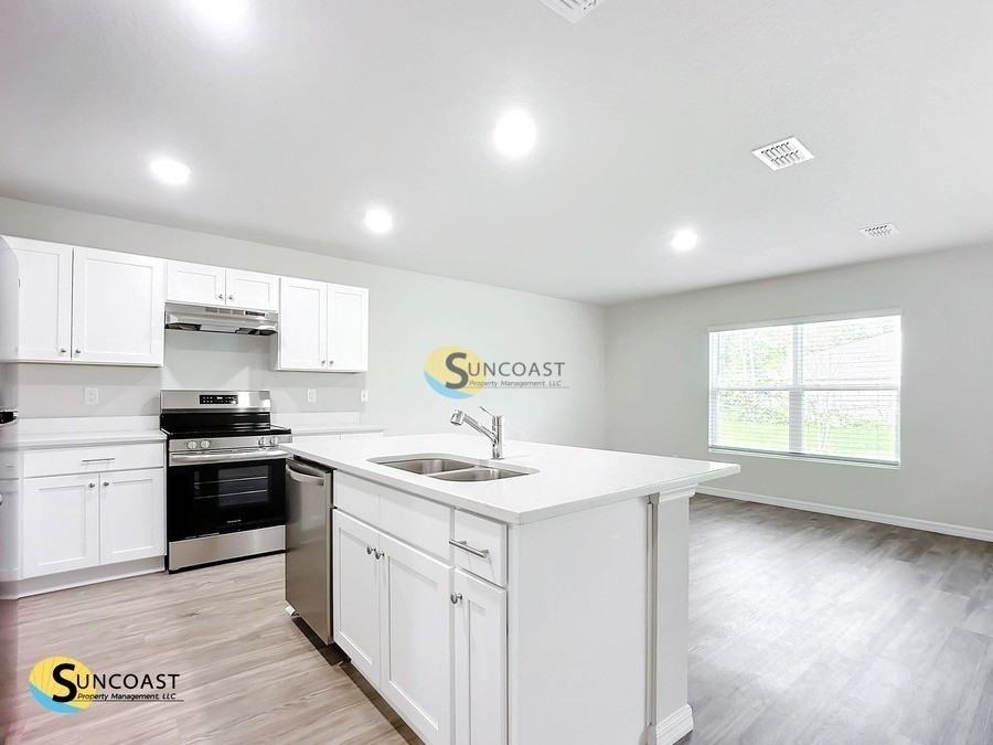 18 Rainbow Ln #A - Photo 4 of 24