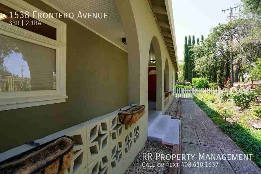 1538 Frontero Ave - Photo 4 of 50